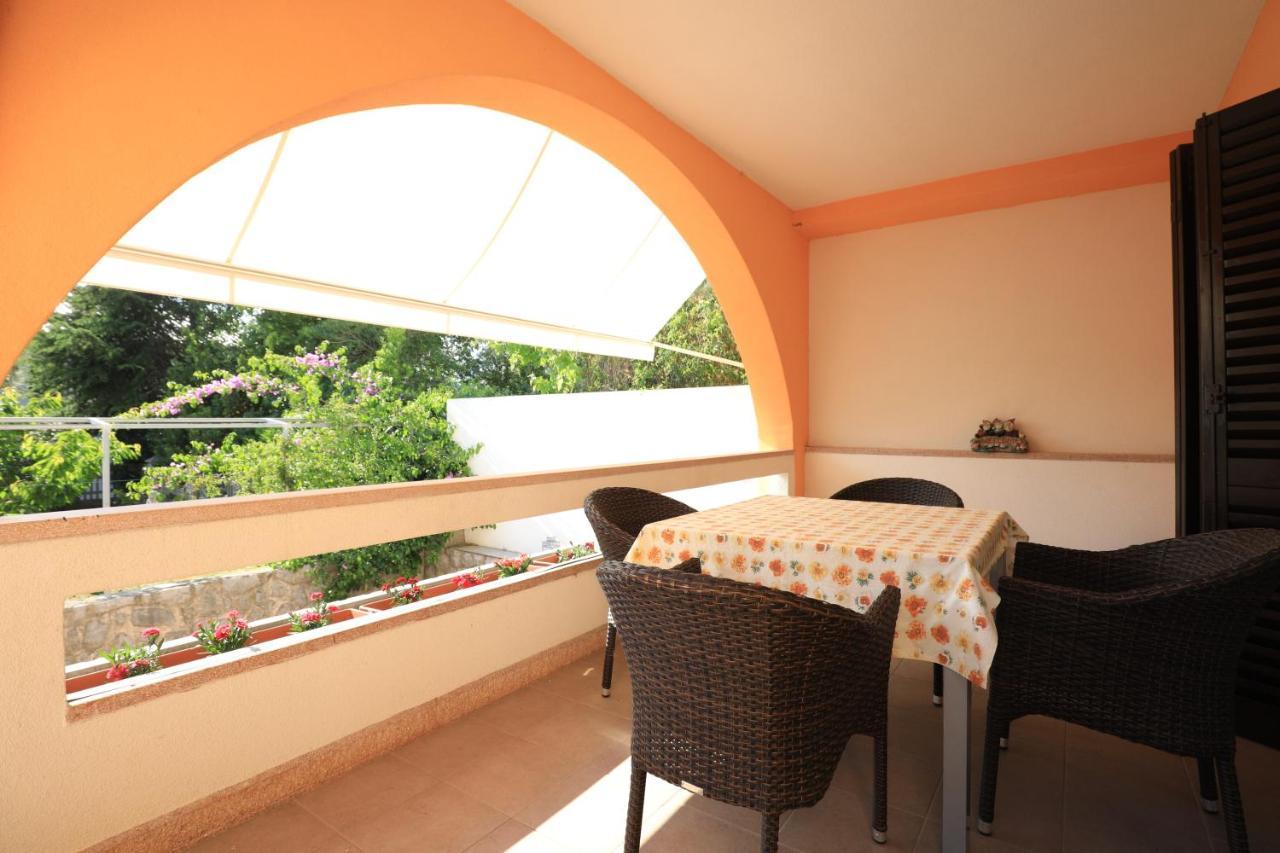 Apartmani Lovorka Punat Exteriér fotografie