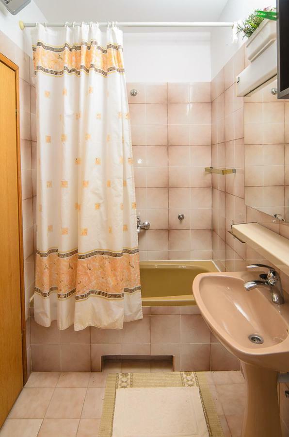 Apartmani Lovorka Punat Exteriér fotografie